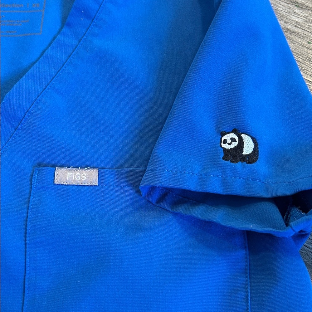 FIGS Royal Blue V-Neck Scrub Top XS Technical Collection Panda Embroidery